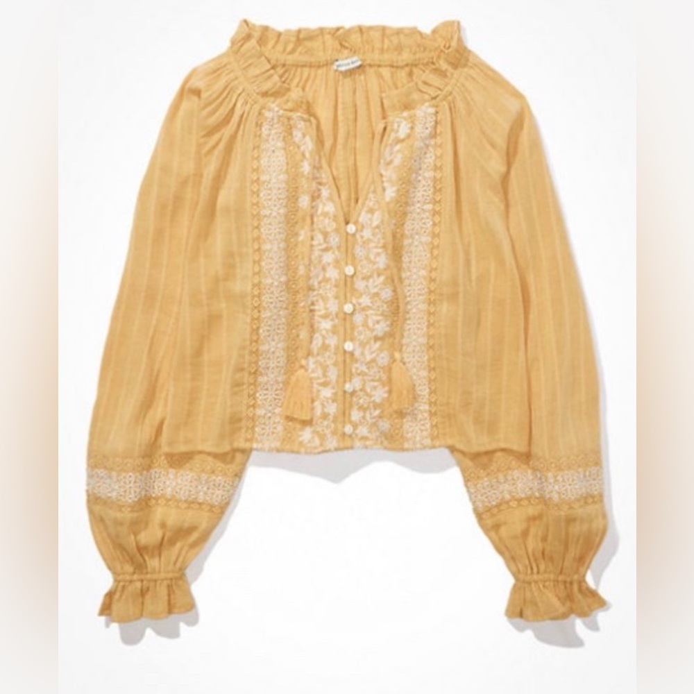 American Eagle balloon sleeve crop size medium